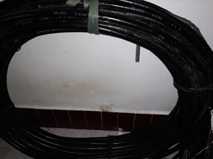 海南威特带铠电缆线全新没有通过电，4✘10平方电线27一米