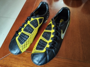 耐克 t90 laser iii sg 顶级专业足球鞋 稀有