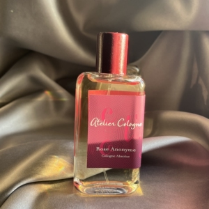 欧珑暗夜玫瑰香水