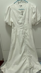 出闲置洛丽帕连衣裙白色S码 洛丽帕连衣裙显瘦日常女装白色连衣