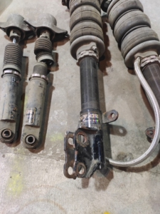 凯美瑞8代 jvr气动避震 鱼眼塔顶