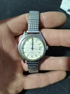 莺歌手表,机械表2804机芯,单日历,表蒙子有裂看图,走时