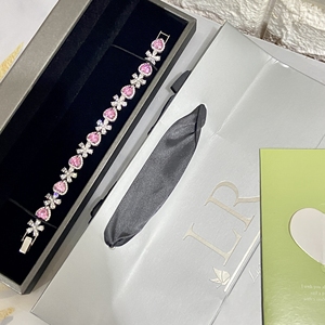 000人付款淘宝lycorisradiata(lr)彼岸花粉钻爱心花朵