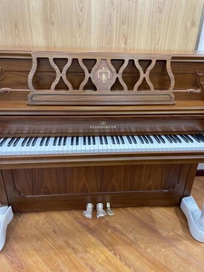 全新普拉姆伯格钢琴