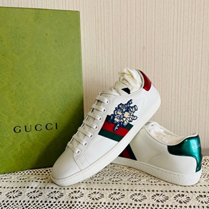 古驰 gucci 小白鞋 三只小猪系列