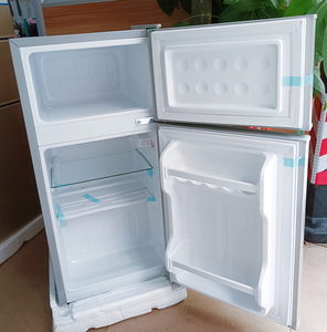 新飞冰箱三门式