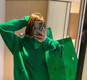 欧洲站欧货韩国代购快手蒋巴黎家b家连帽卫衣非狐狸毛皮草皮衣羽