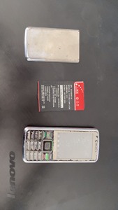 七星河 A8手机 没有电 无法确认好坏，当配件处理，需要拆件