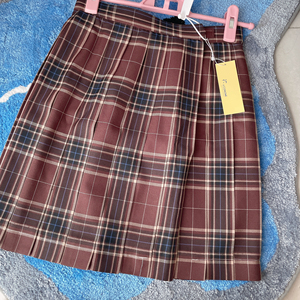 conomi 猪肝格 全新带吊牌