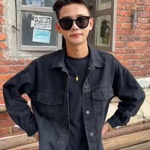 快手网红花百万同款字母烫钻牛仔夹克外套男社会小伙韩版宽松百塔