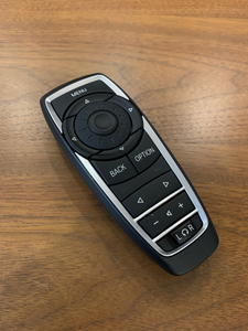 宝马730后排遥控器