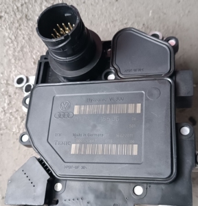 奥迪a4,a6变速箱电脑,01j.01t oaw