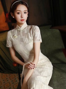 pdd苏州益佳红旗袍米白色蕾丝旗袍2023年新款夏季改良复古