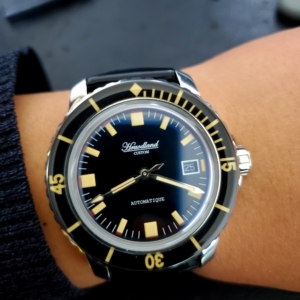 观辰梭子鱼钢壳蓝宝石泡泡镜两种夜光机械运动潜水表