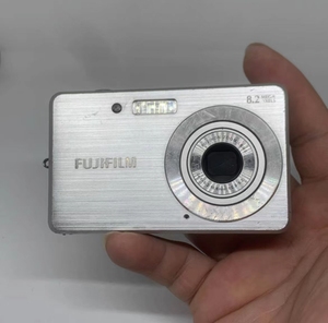 富士数码相机j10