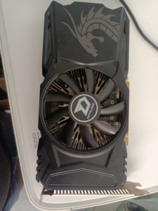 迪兰rx560显卡,鲁大师显示憾讯,同个公司的,rx560