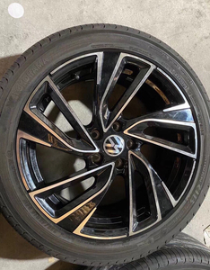 18寸大众高尔夫gtr原厂拆车轮毂带胎