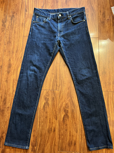 优衣库 uniqlo 原色牛仔裤 原牛养牛款,日本贝原面料