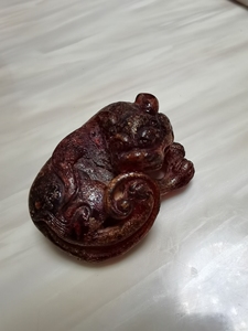 蜜蜡之清代血珀,与鉴宝专家估价30万的同门师兄弟