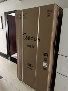 美的全新未开封冰箱bcd-527wkm,双开门抵账来.