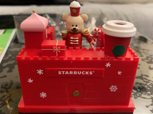 星巴克 圣诞小熊加湿器 内含说明书 颜值高做摆设也很好看