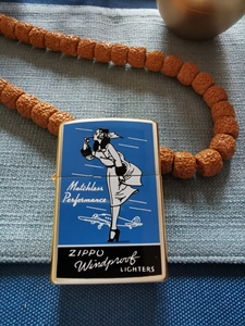 zippo 全新原版镀金风中女郎带拼图