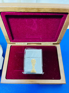 zippo 1998年美版限量5000套98世界杯大力神杯纪