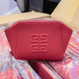 粉丝18元,新版酒红色纪梵希化妆包