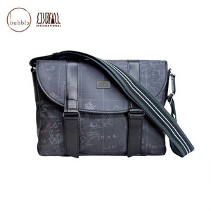 bubble沙伯迪澳  男士包包 地图包包  8成新