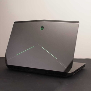 i7高配外星人笔记本电脑吃鸡大型游戏本17寸