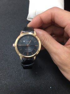 西驰手表,手表女 女士手表 二手手表 表带有点磨损,包装膜都