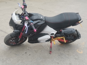 出售bgb酷车,72v大电池 ,成色较好.才换的新电瓶,新车