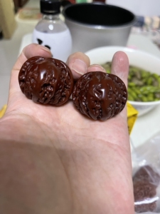 文玩核桃,百年机刷做旧磨盘狮子头