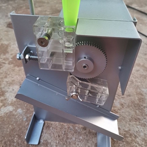 开膛蚯蚓开肚破肚机