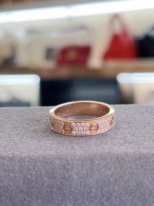 cartier卡地亚 750玫瑰金love系列满钻满天星戒指