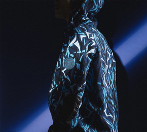 【clot】全新带吊clot人头标红荆棘短袖t恤m碼一件17