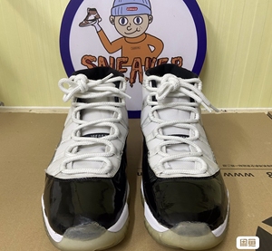 aj11 康扣2018年版 45码 氧化鞋头划痕 有褶皱 成