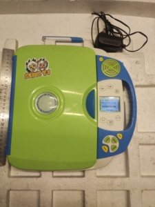 步步高t1点读机.带点读笔和充电器.无其他附件.点读,按键