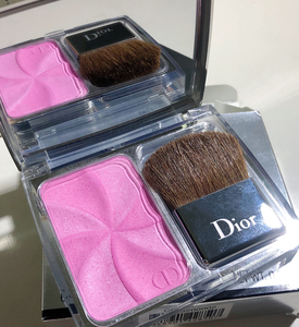 dior迪奥腮红 002 lolli glow 大风车腮红