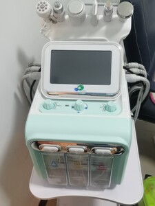 最新款氢氧小气泡.九成新以上,同城自提最好