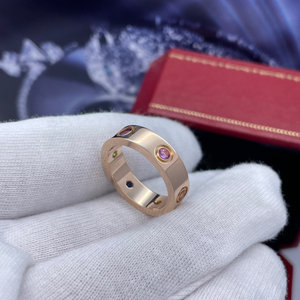 卡地亚彩宝戒指