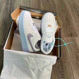 新配色nike空军一号 af1 氢蓝男女情侣款雾霾蓝色板鞋舒