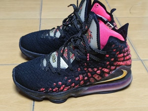 nike詹姆斯17龙纹耐克詹姆斯lbj17龙纹周杰伦同款篮球_阿里巴巴找货