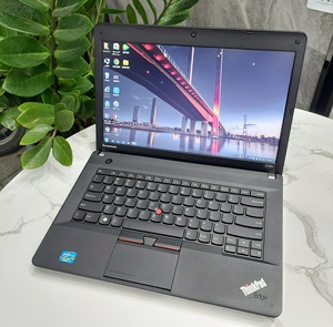 自用独显 i7四核联想笔记本电脑 8g内存 14寸