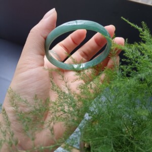 翡翠蓝水危料手镯圈口51.5 宽7.