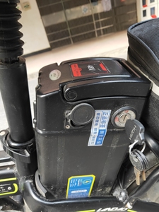 9成新蓝岛折叠电动车,代驾小哥赚钱神器,用了两个多月,闲置在