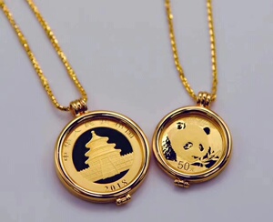 2018年3克熊猫金币项链 18年3克金猫 2018年熊猫金币 项链礼盒