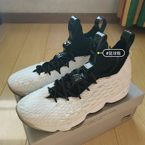 lbj15 graffiti 詹姆斯15黑白44码