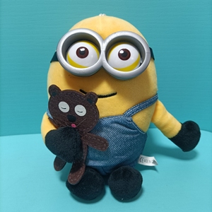 小黄人抱tim熊毛绒玩具可爱公仔大眼萌神偷奶爸生日礼物玩偶