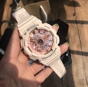 卡西欧gshock抬手灯